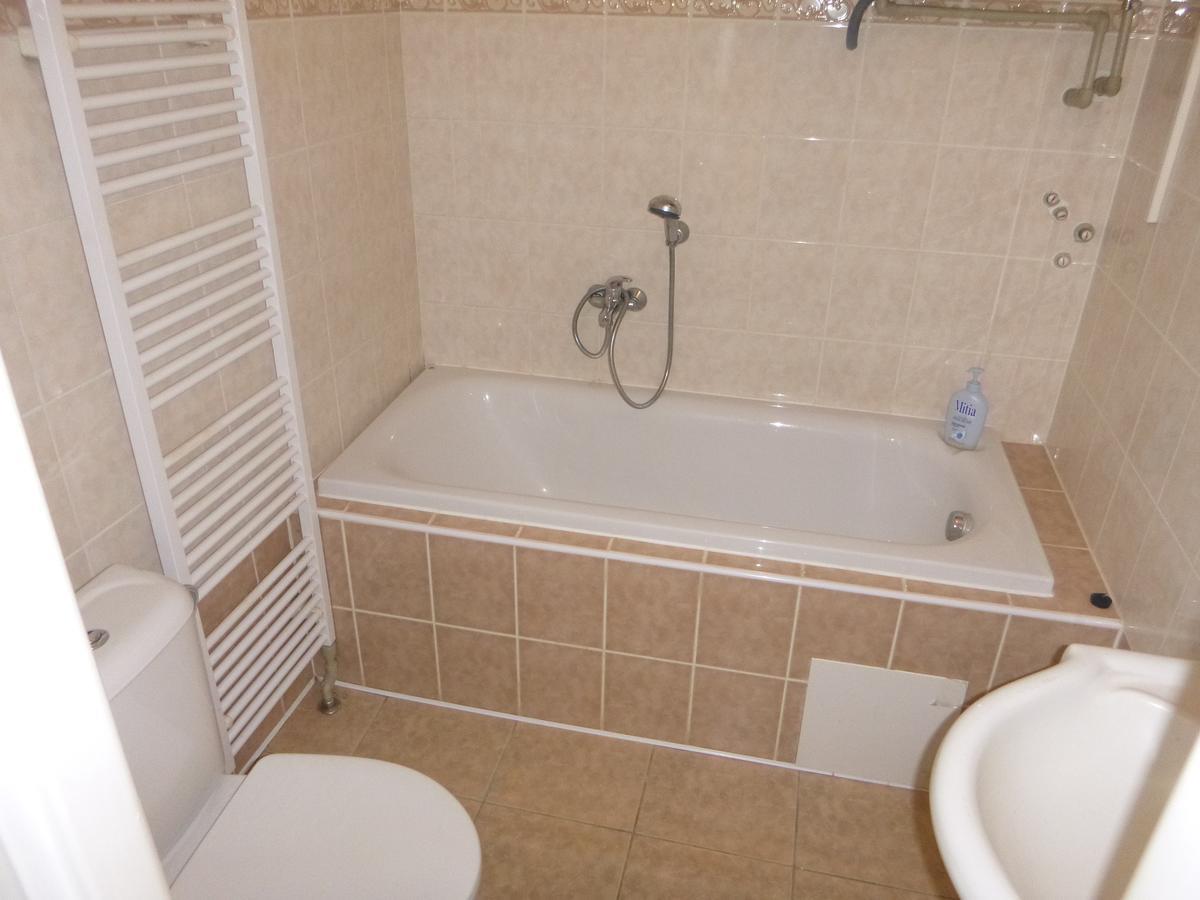 Apartman Utvina Eksteriør billede