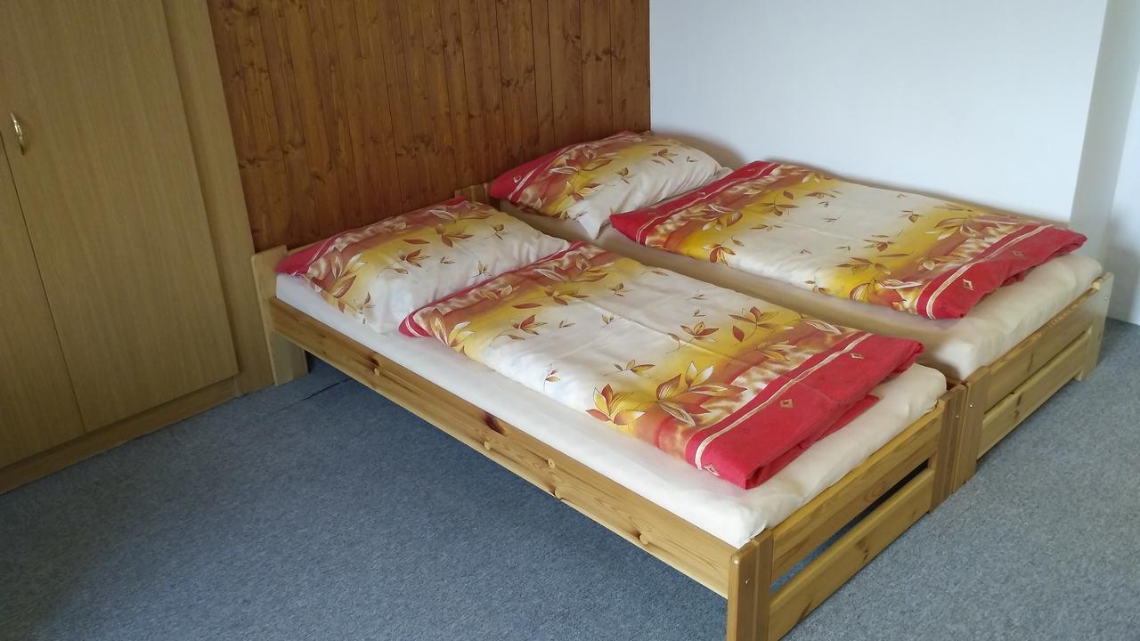 Apartman Utvina Eksteriør billede